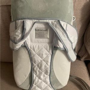 Baby Comfort Cushion - Gray and White